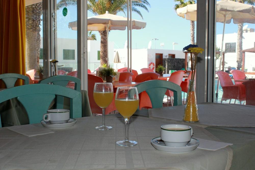Apartamentos Orly Club Arena Dorada Puerto del Carmen  Eksteriør bilde